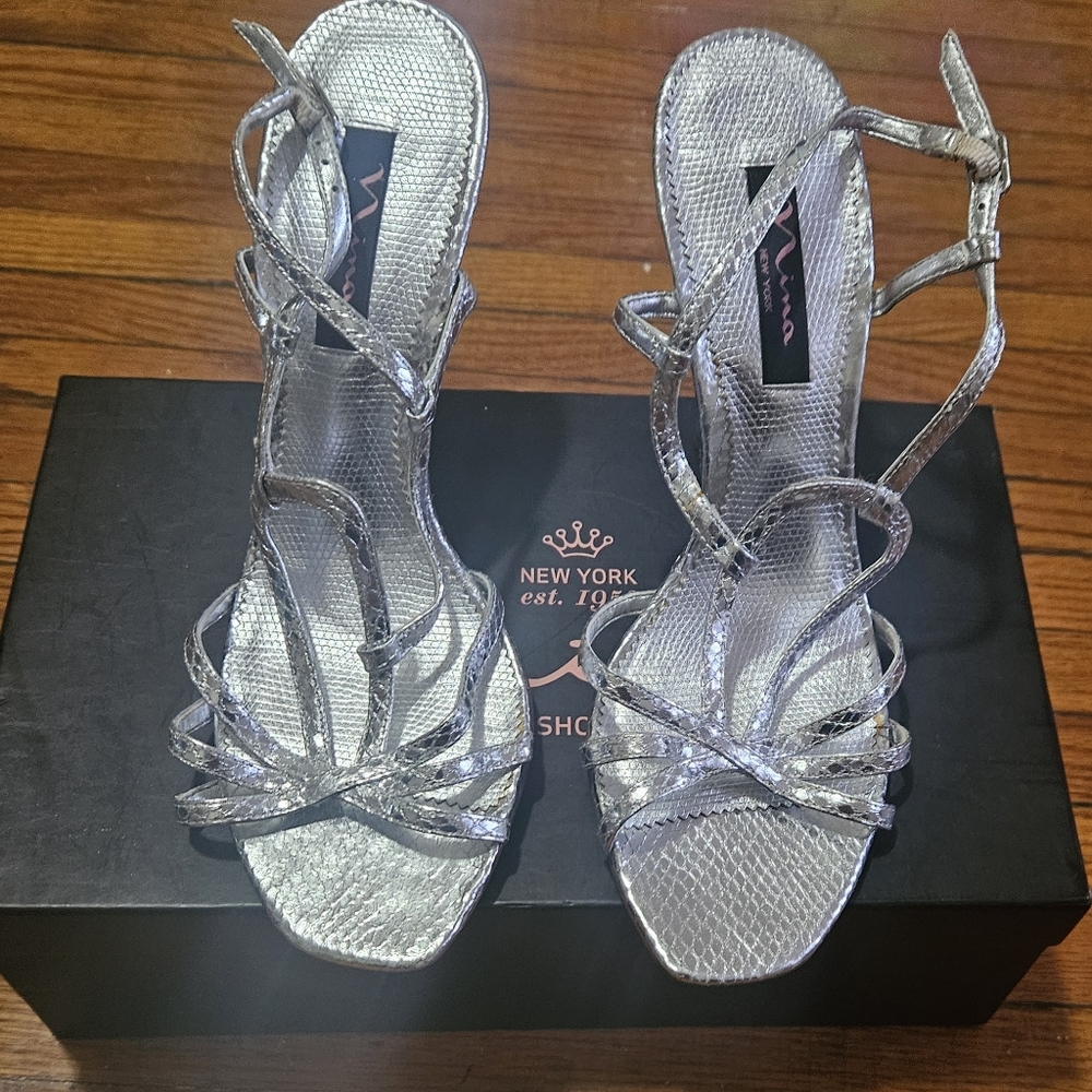 Nina Ulphia Silver Strappy Heels - Size 9M